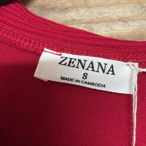 Zenana size Small Red Snap Down Stretchy and Soft Cardigan with 3/4 Sleeves - Picture 2 of 8